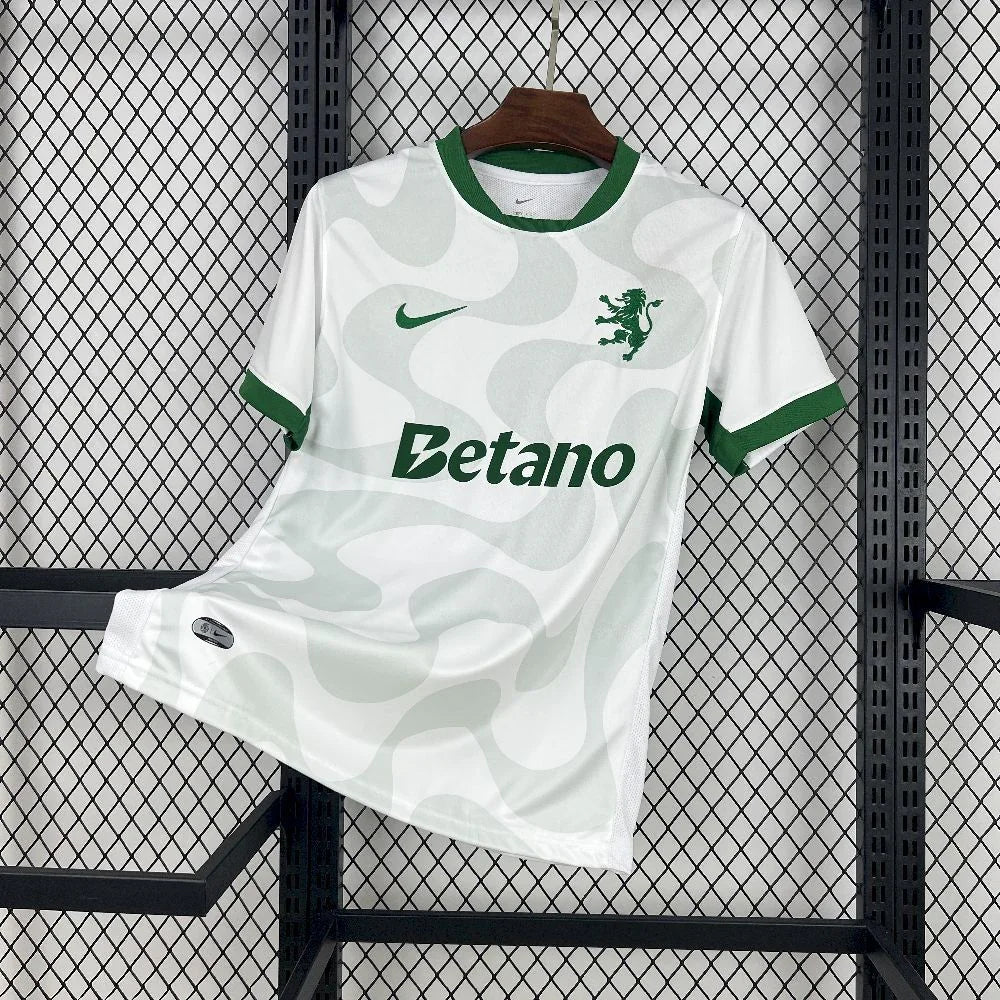 Sporting away kit 2025-26
