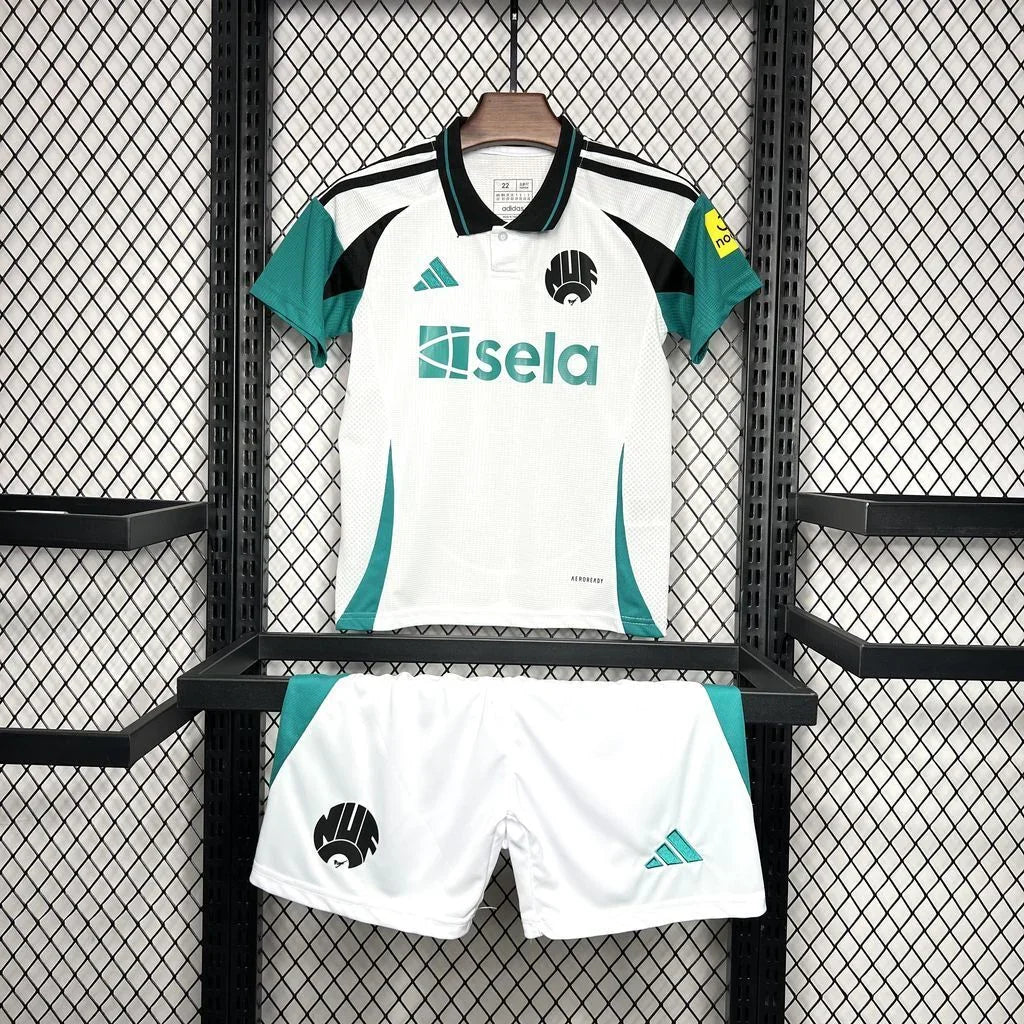 Newcastle Kinder-Set 2024-25