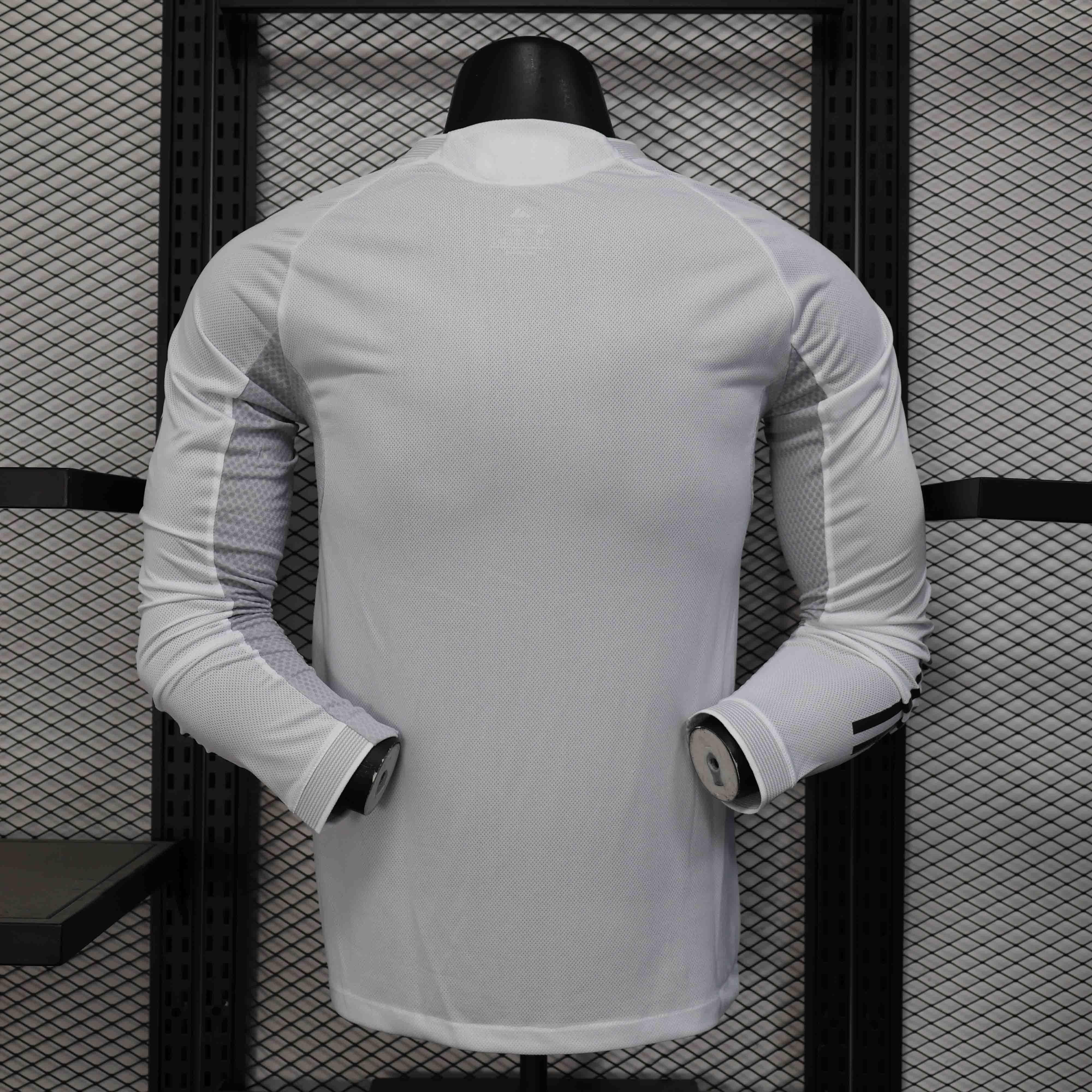 Real Madrid Long Sleeve Jersey 25-26