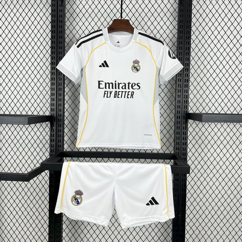 Real Madrid Kinder-Set 2025-26