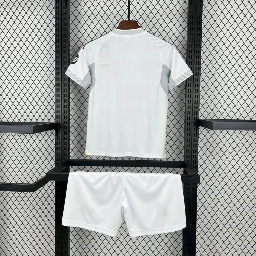 Real Madrid Kinder-Set 2025-26
