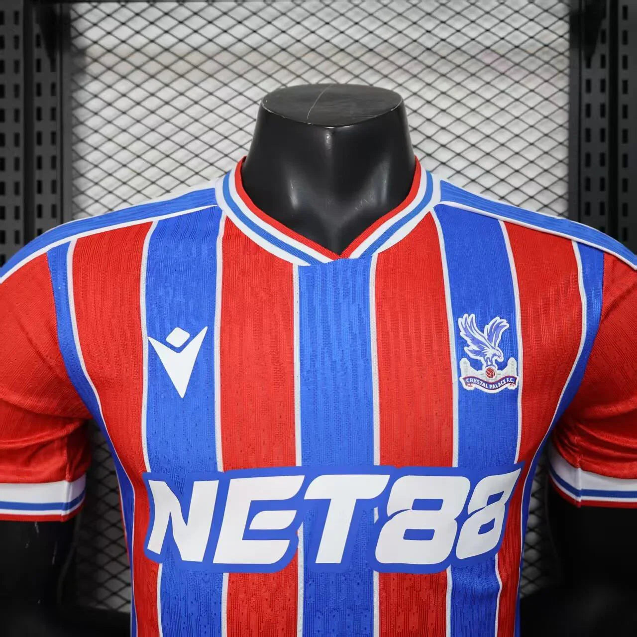 Crystal Palace 2025-26 jersey
