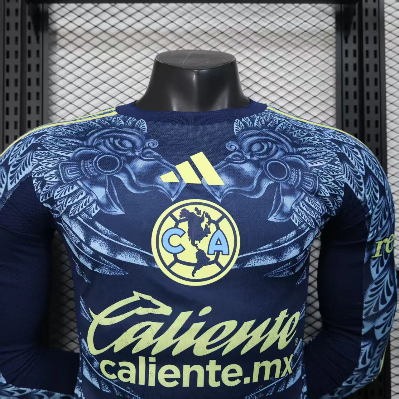 América long-sleeved jersey 2025-26