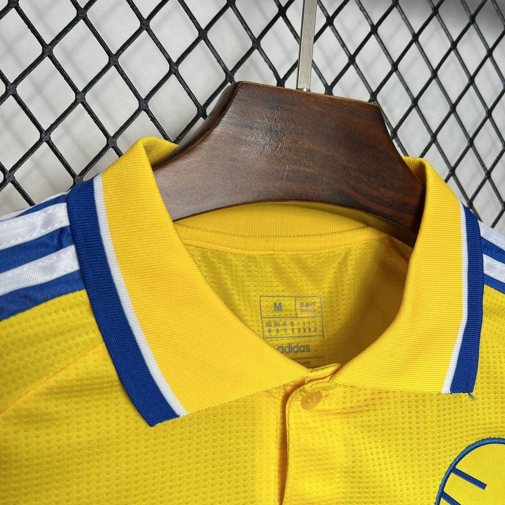 Leeds United Auswärtstrikot 2024-25