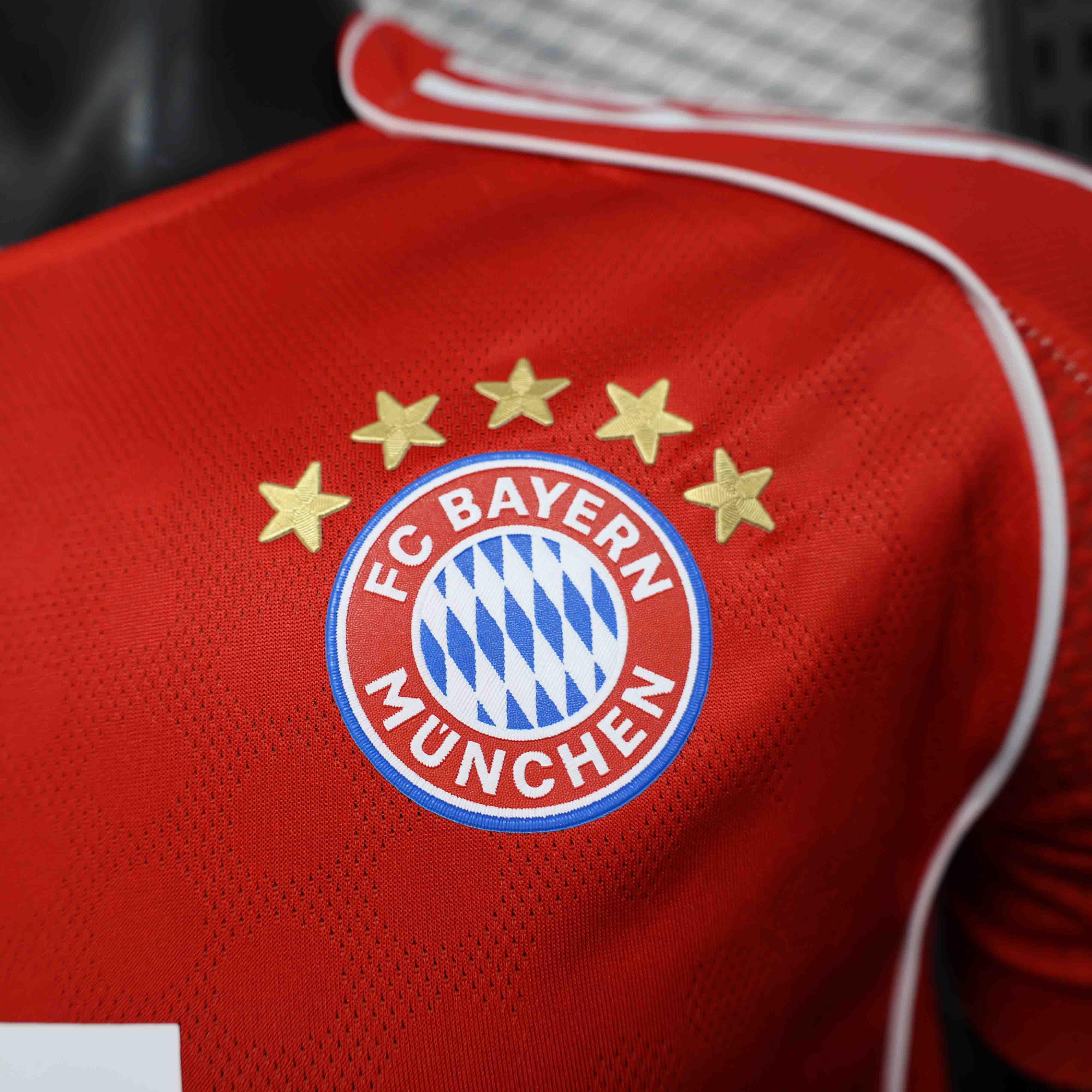 Bayern München Trikot 2025-26