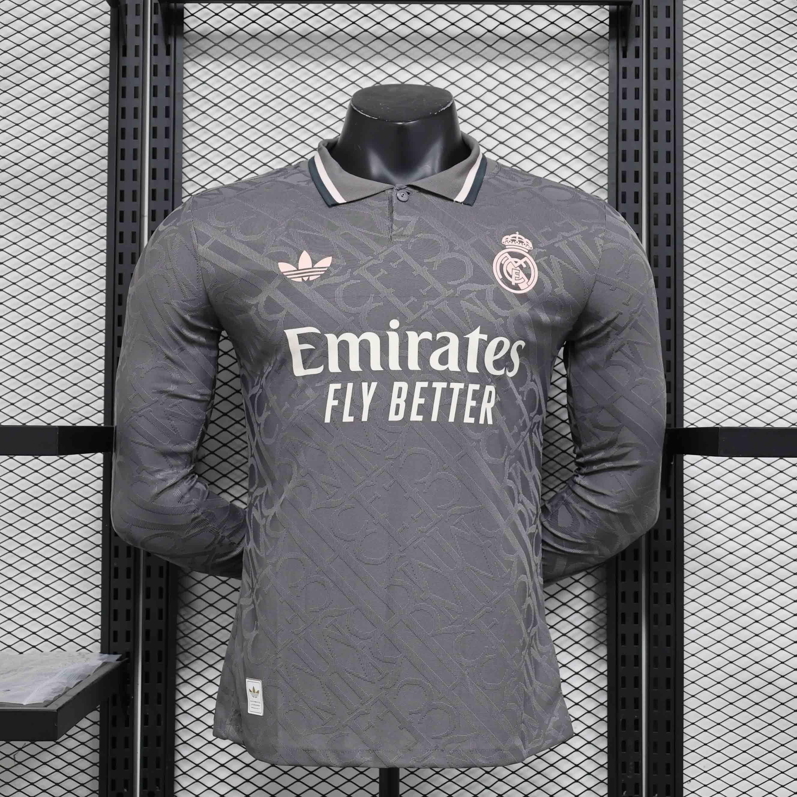 Real Madrid Langarmtrikot 2024-25