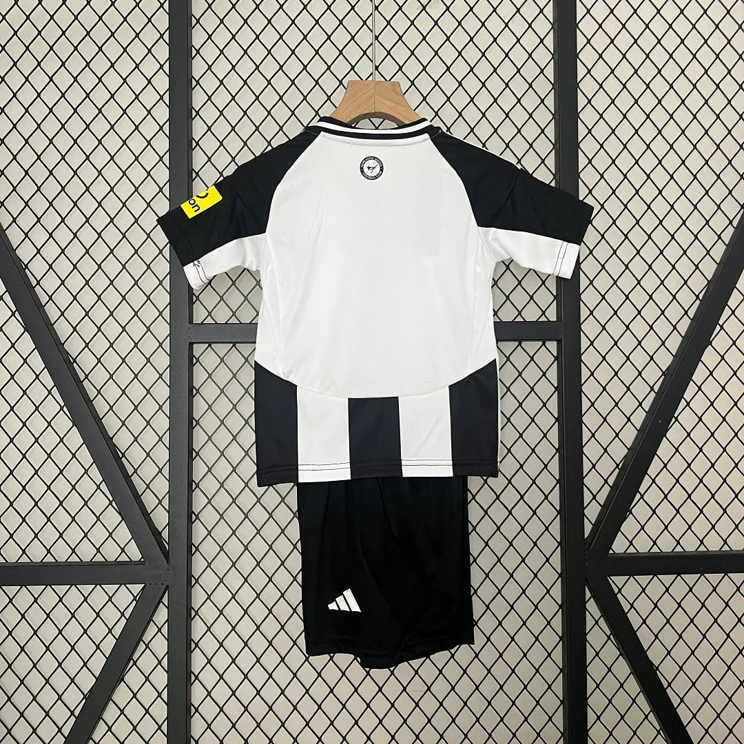Kinder-Kit Newcastle 2024-25