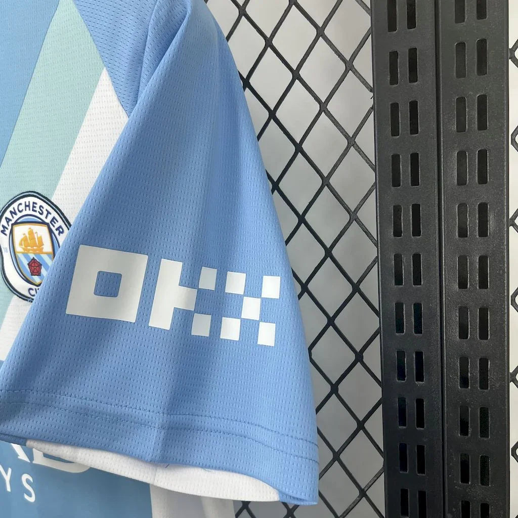 Manchester City 2025-26 Jersey