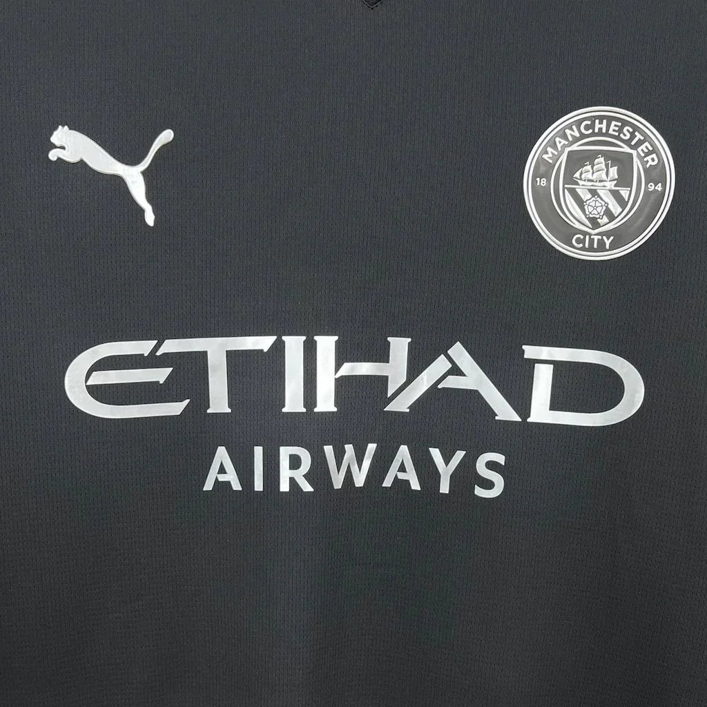 Manchester City 2025-26 jersey