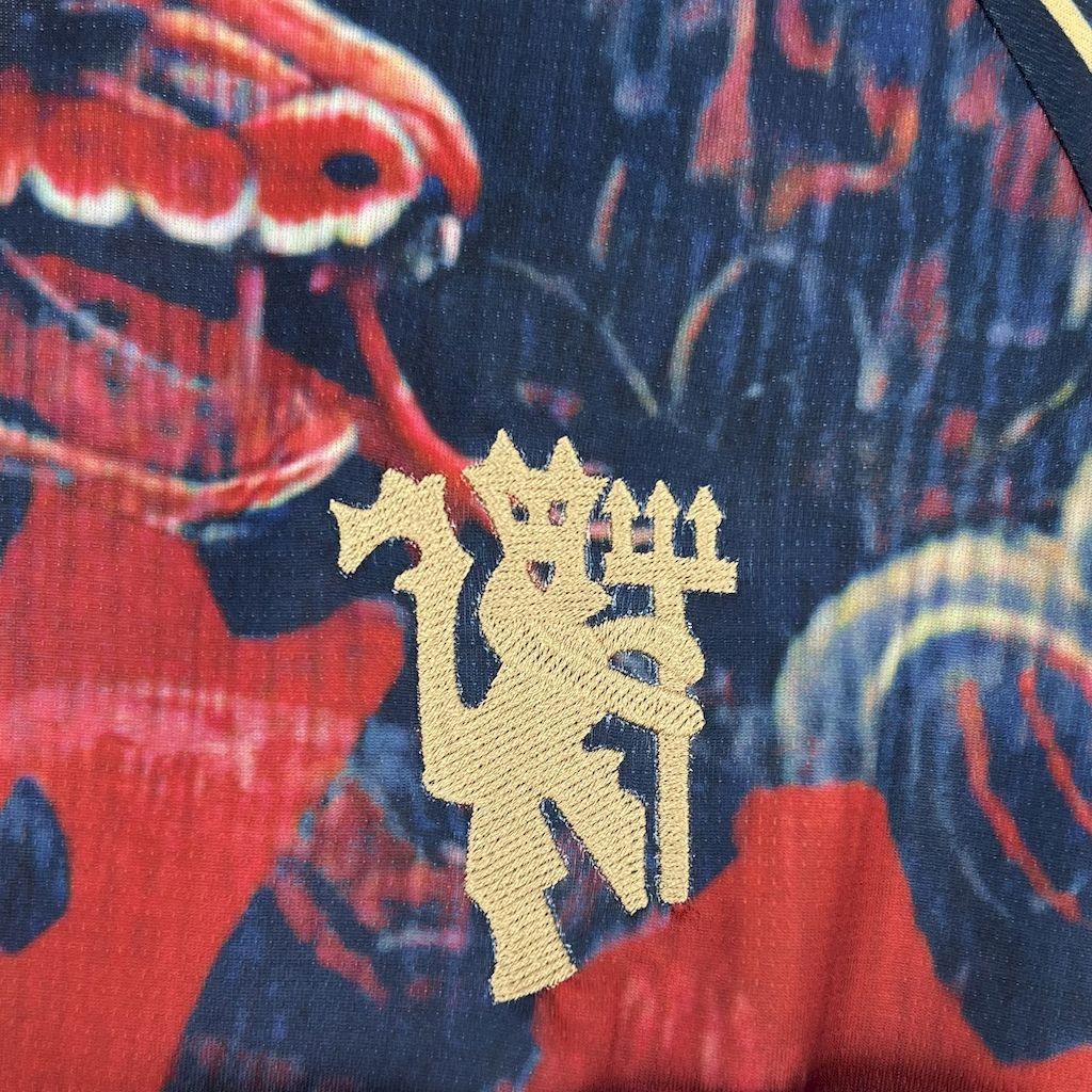 Manchester United 2025-26 Concept Kit