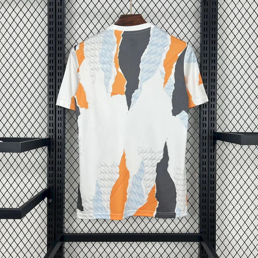 Real Madrid 24-25 kit