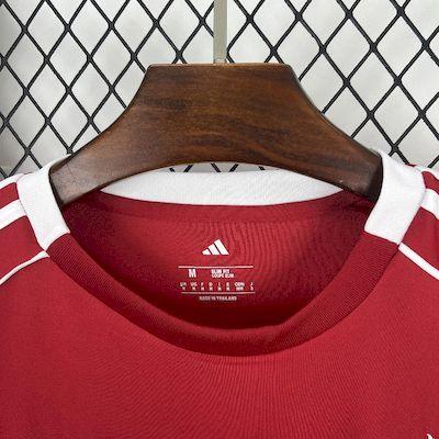 Liverpool 2025-26 jersey