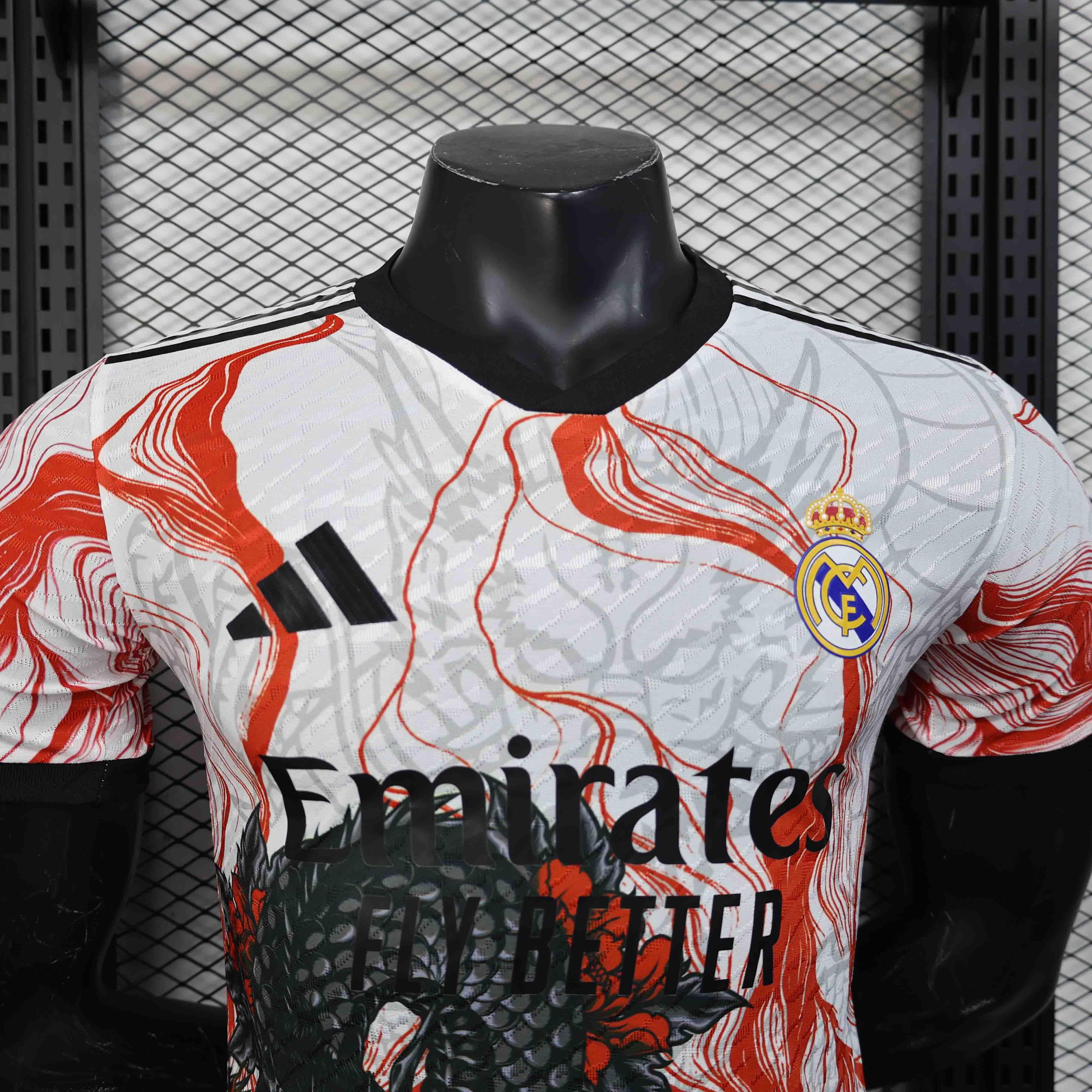 Trikot 25-26 Real Madrid
