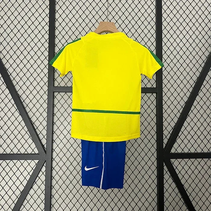 Retro Brasil Kinder-Kit 2002
