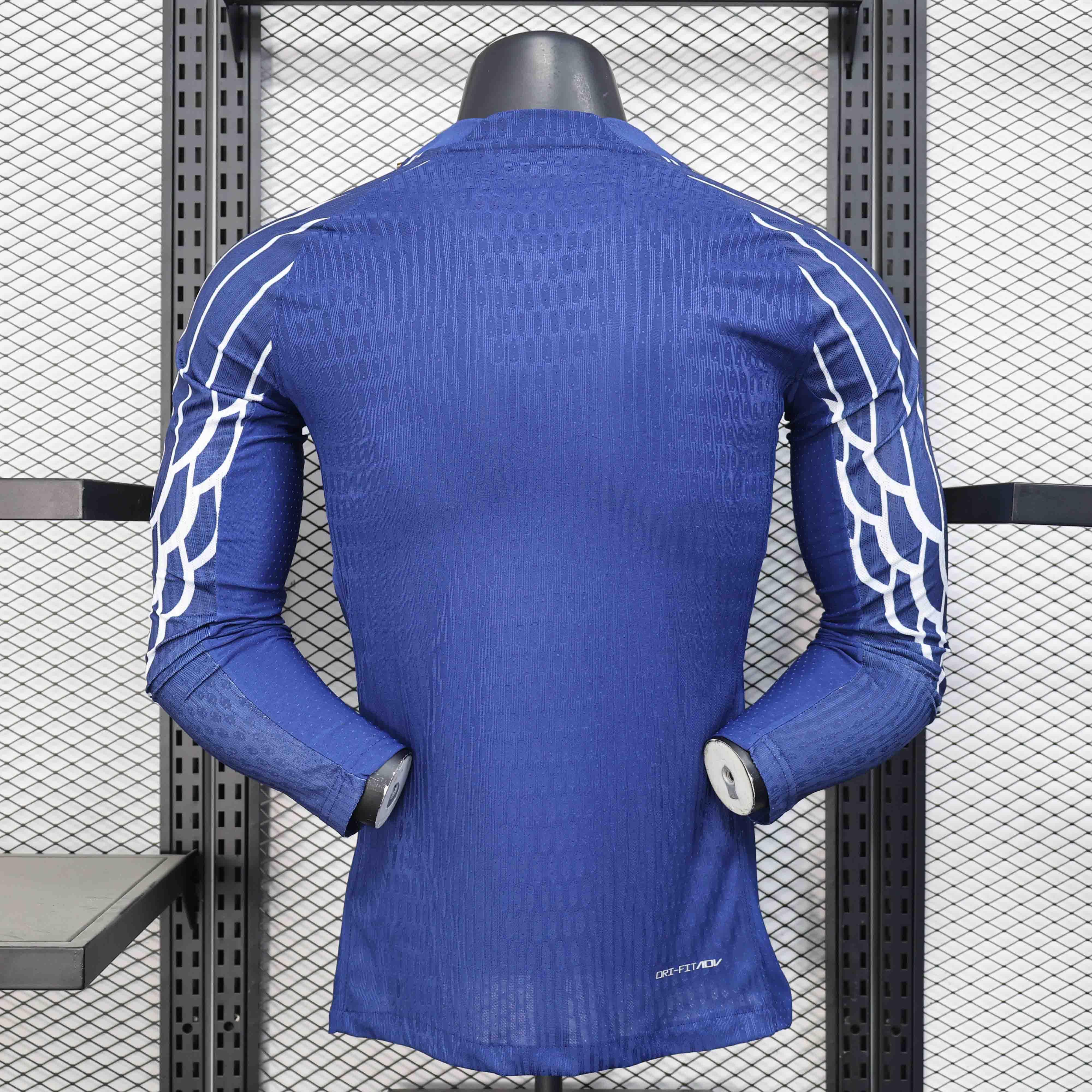 24-25 Paris Saint-Germain Fourth Kit Long Sleeve