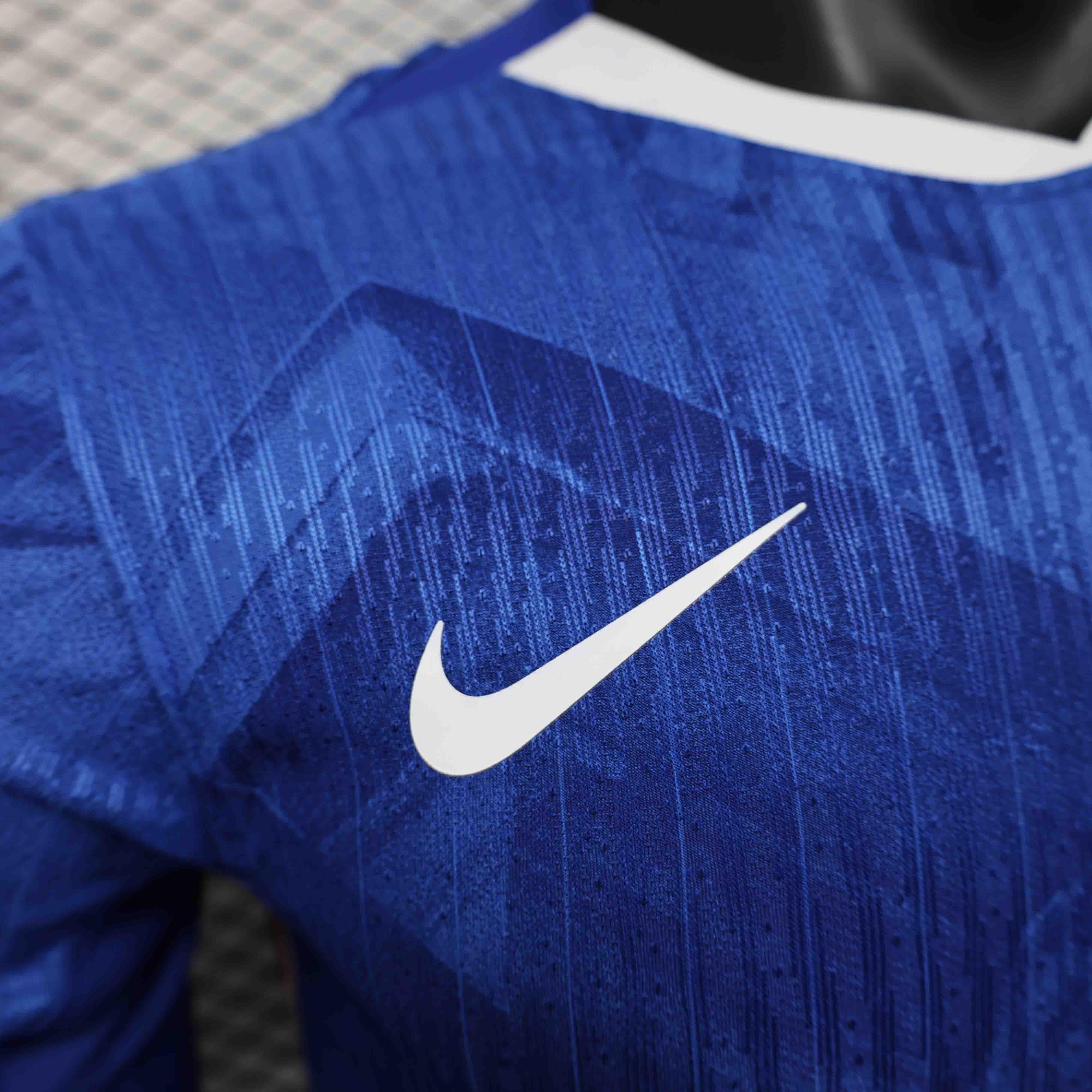 Chelsea 25-26 kit