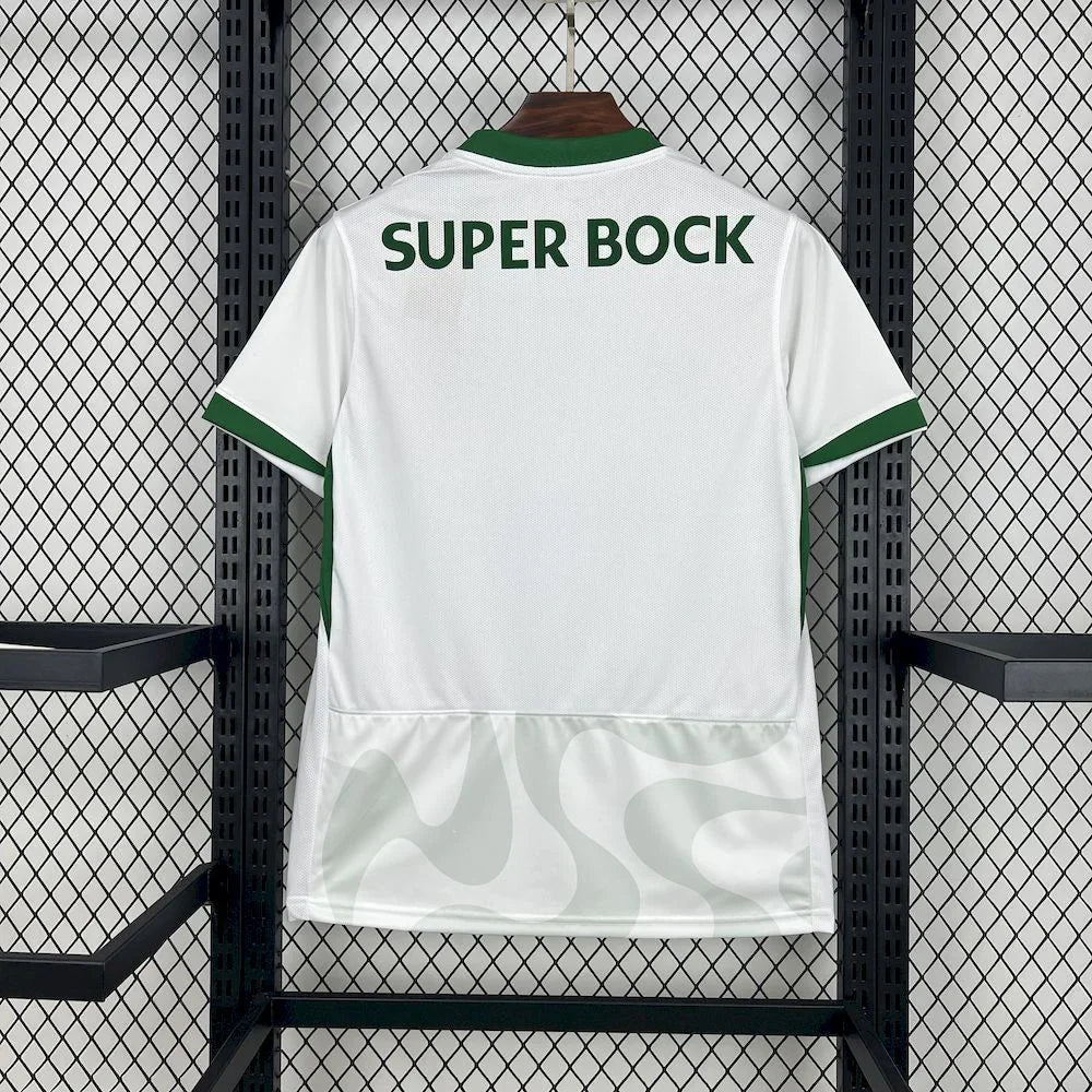 Sporting away kit 2025-26