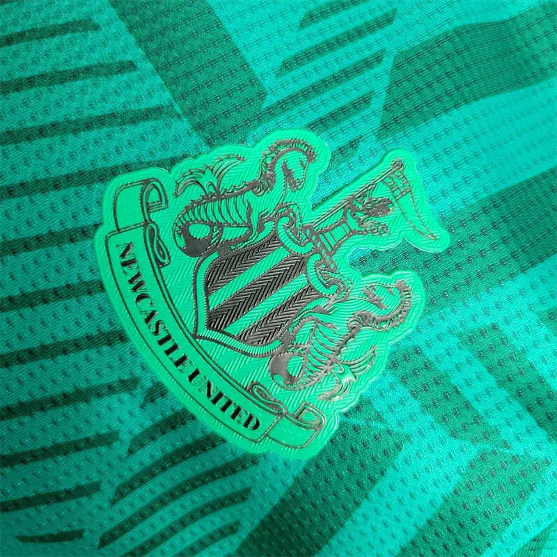 Newcastle Away Jersey 2023-24