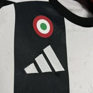 JUVENTUS HOME JERSEY WITH SPONSORS
