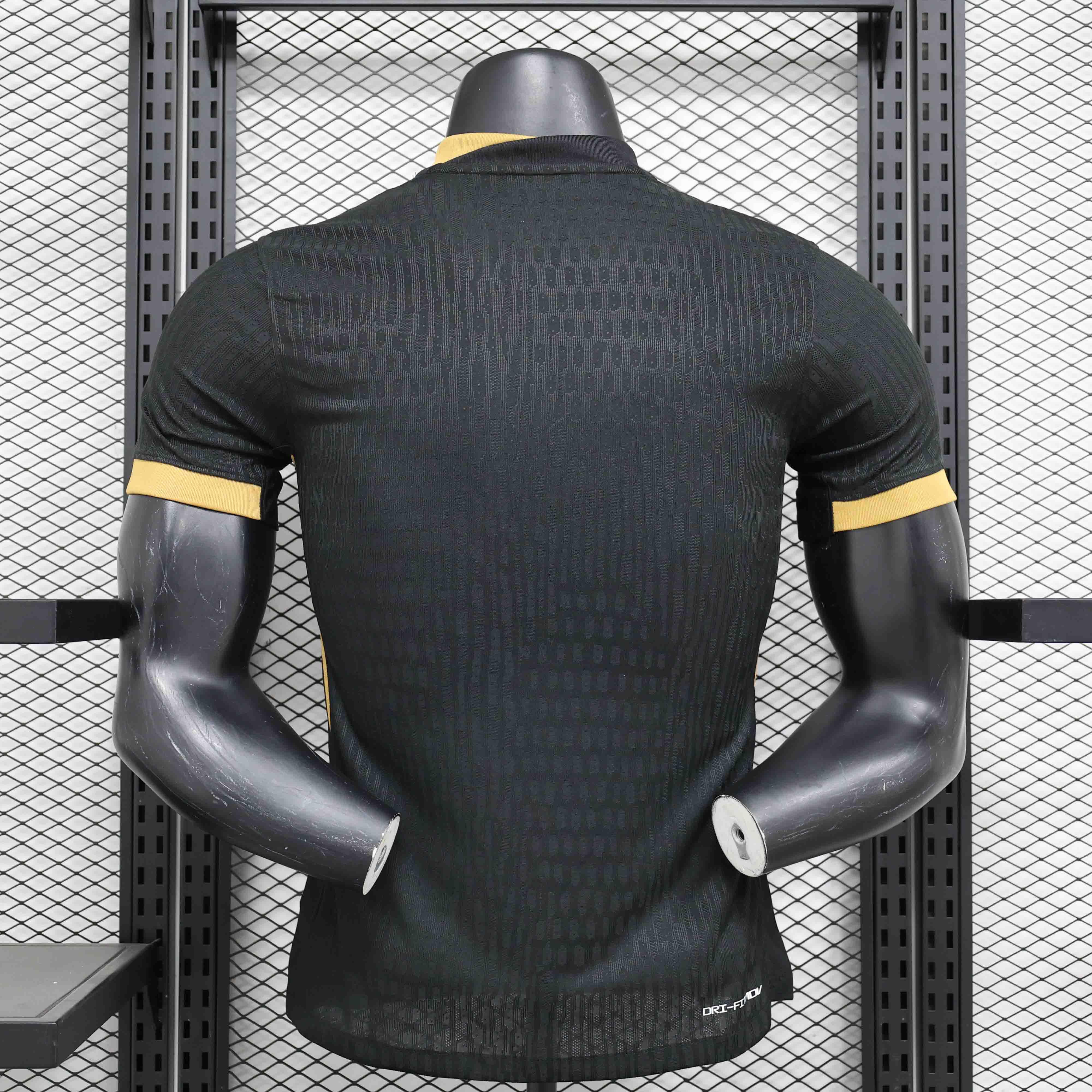 Sporting Trikot Konzept 2024-25