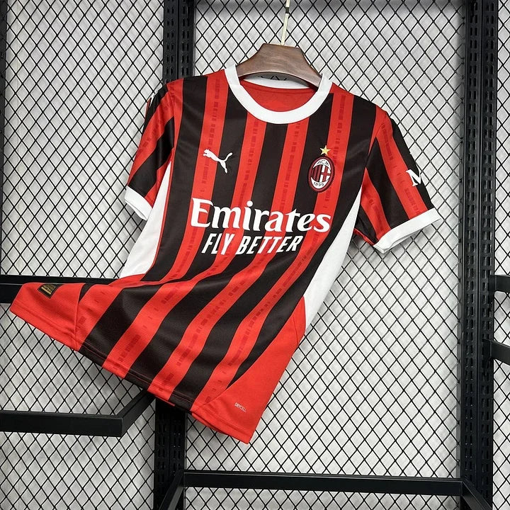 AC MAILAND FUSSBALL 2024/25
