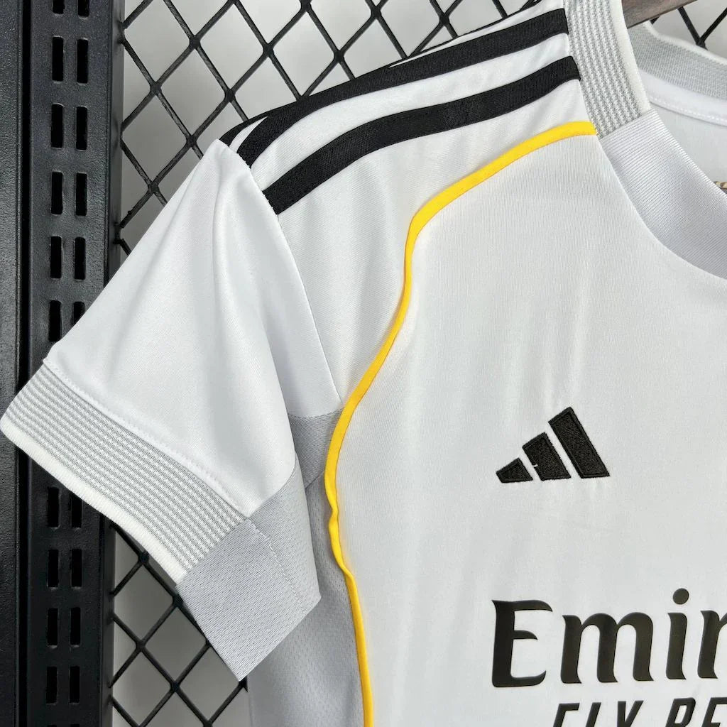 Real Madrid Heimtrikot Damen 2025/26