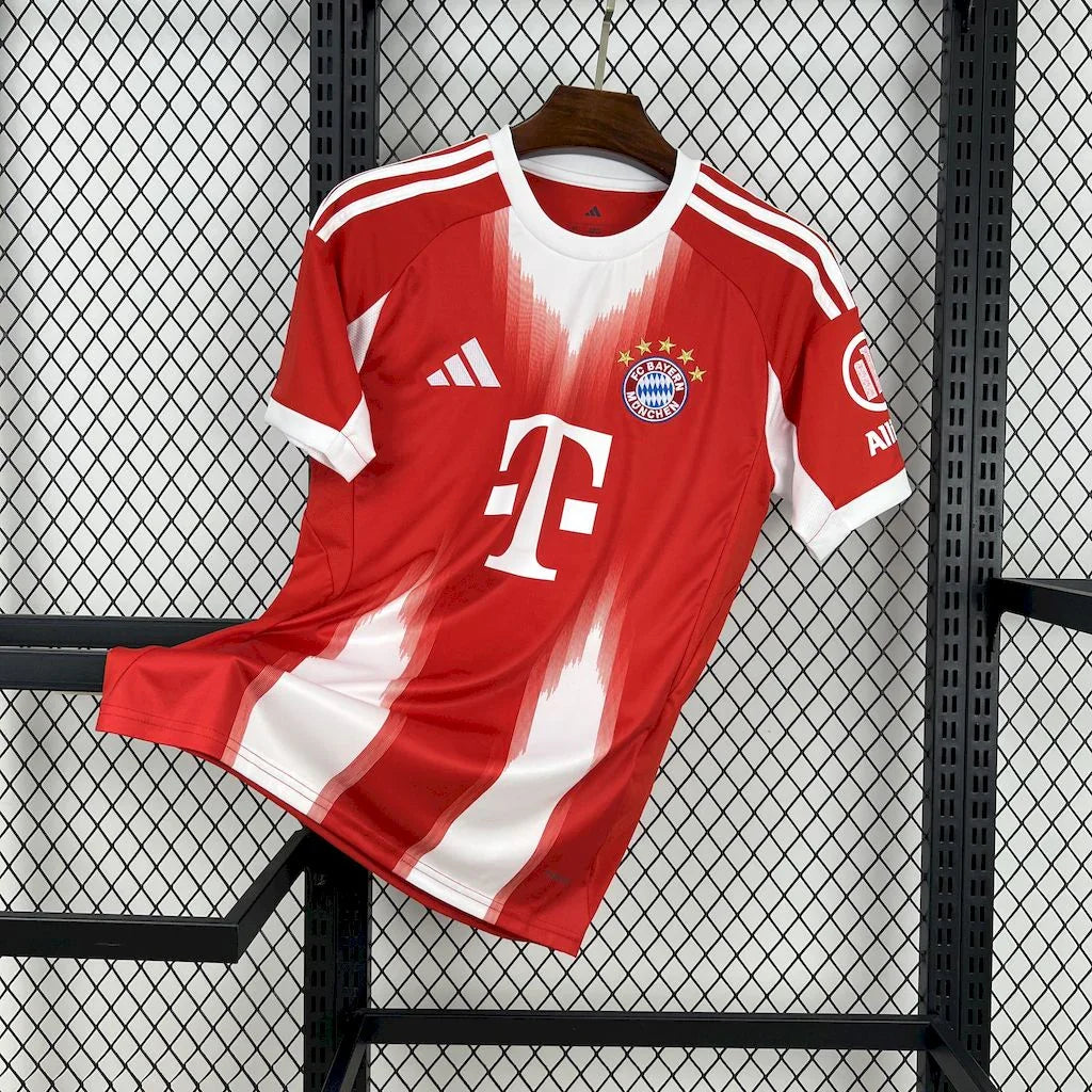 Bayern München Trikot 2025-26